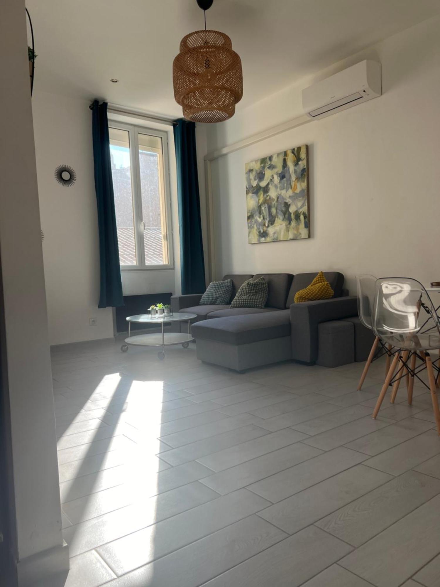 Apartamento Grand T2 Climatise A 5 Min De La Gare St-Charles - Vieux Port Marsella Exterior foto