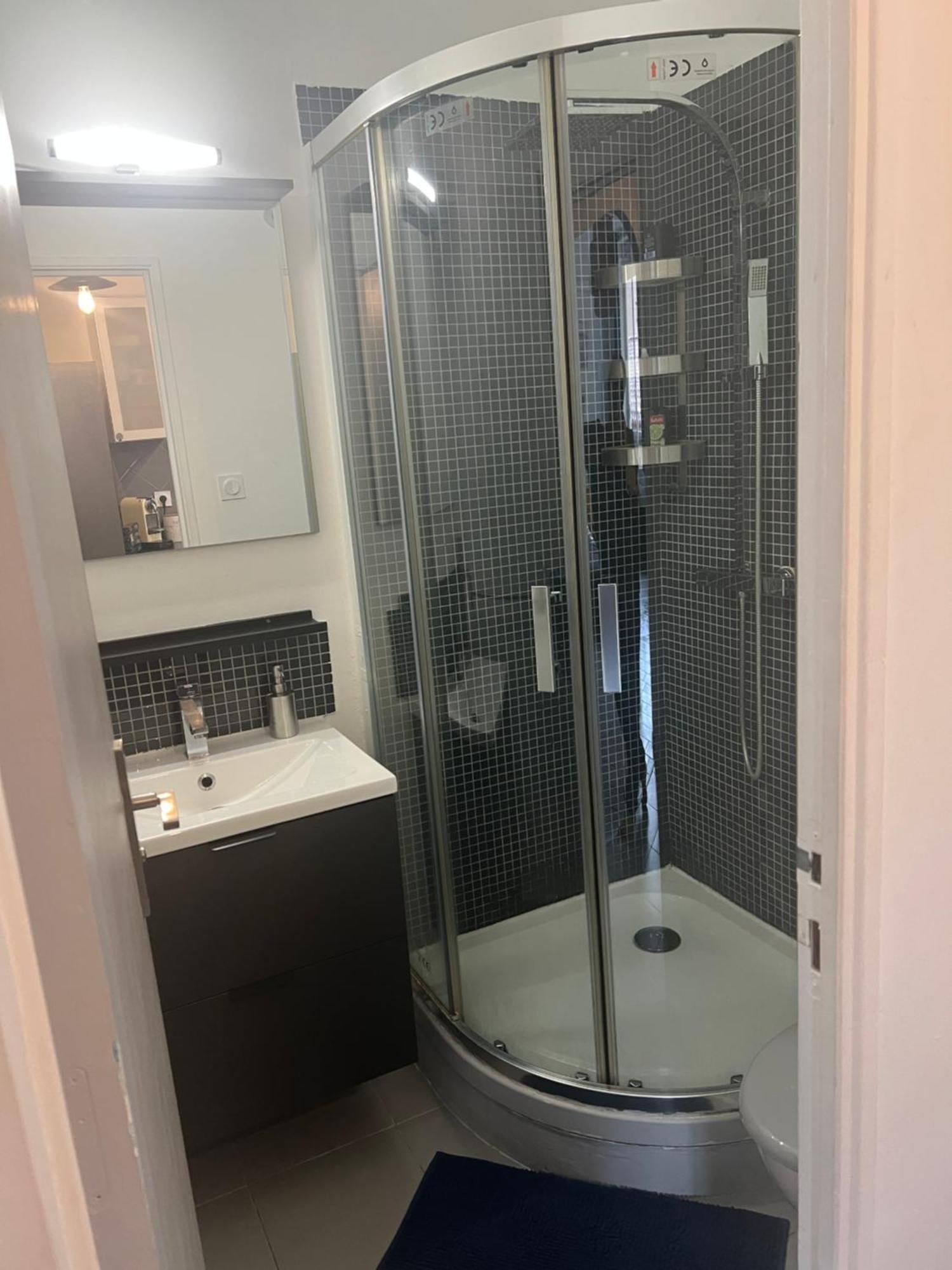 Apartamento Grand T2 Climatise A 5 Min De La Gare St-Charles - Vieux Port Marsella Exterior foto